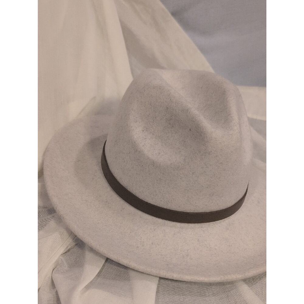 Cream Felt Hat with Leather Accent 100% Wool - Picture 6 of 6